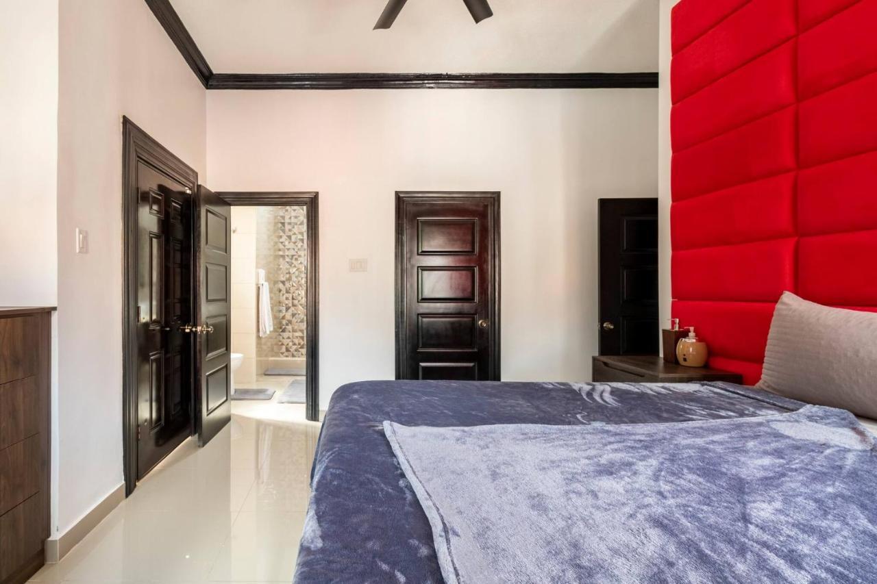 Brand New Pool Manor Park With Wifi Centrally-Located Κίνγκστον Εξωτερικό φωτογραφία
