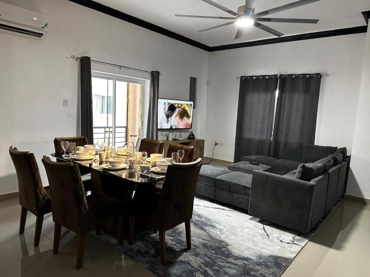 Brand New Pool Manor Park With Wifi Centrally-Located Κίνγκστον Εξωτερικό φωτογραφία